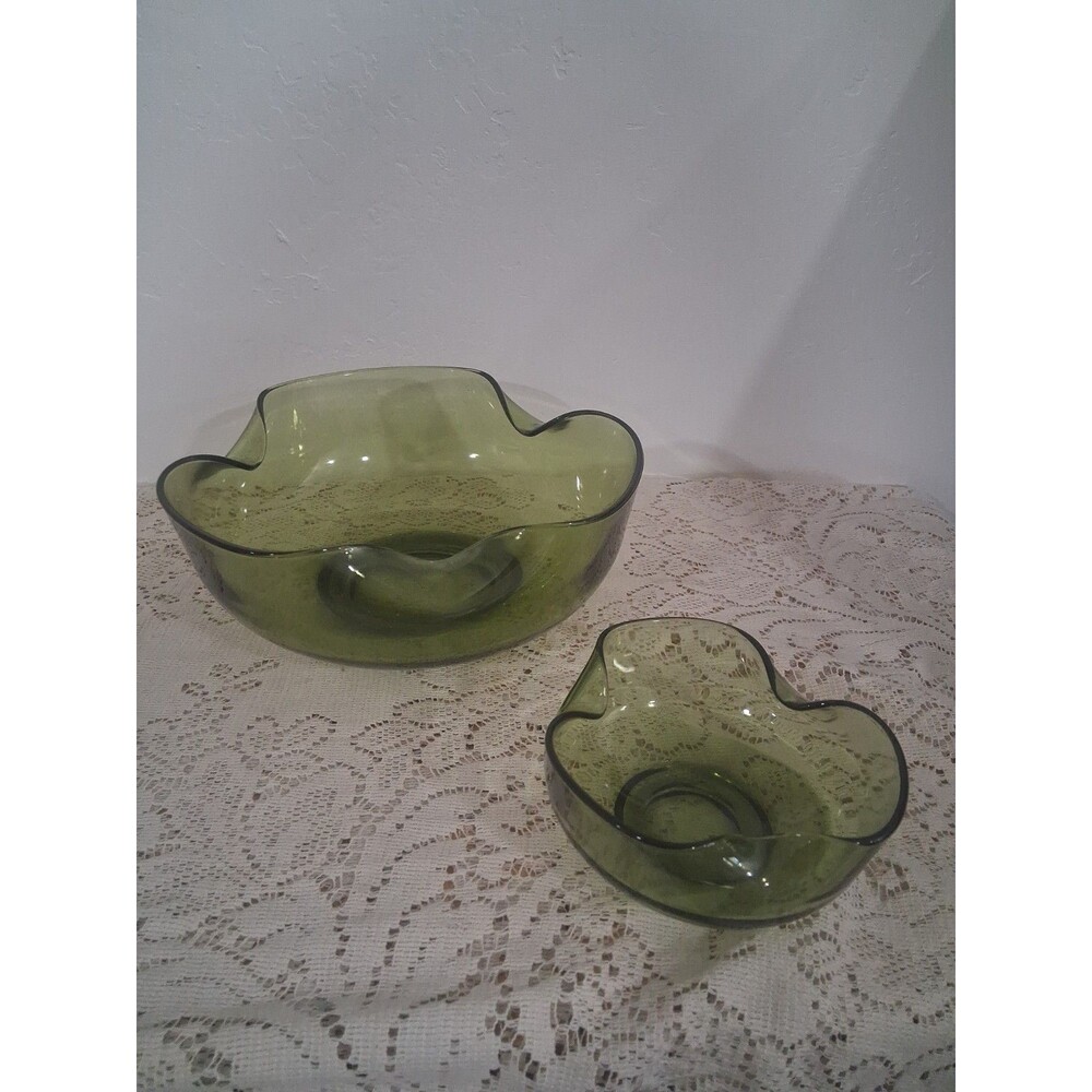 MCM Vtg Anchor Hocking Avocado Green Blown Glass Wavy Rim Chip/Dip Bowls 1970s